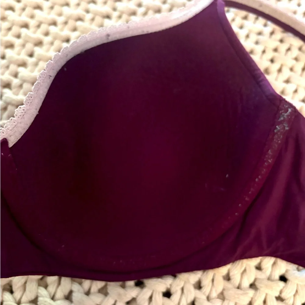 VICTORIA'S Secret Body By Victoria Lined Demi / Demi-Buste Double.l Bra SZ34DDD